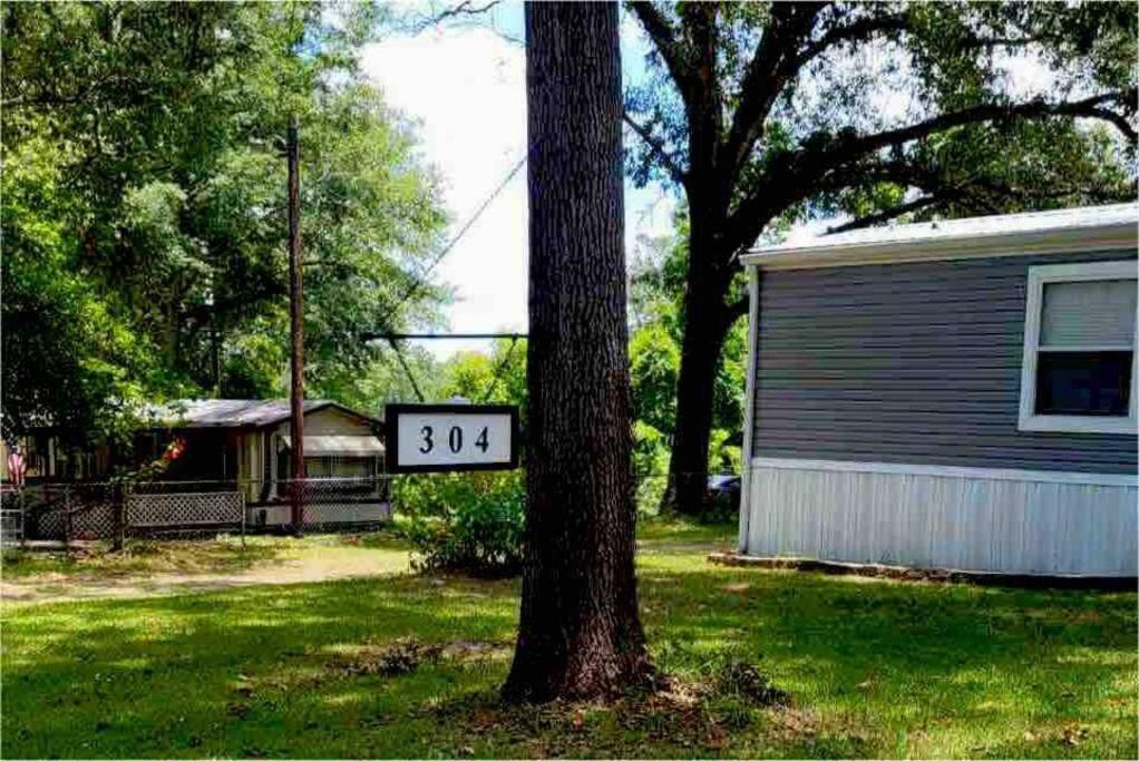 Fishermans Retreat With Patio At Lake Sam Rayburn Villa Brookeland Exterior photo